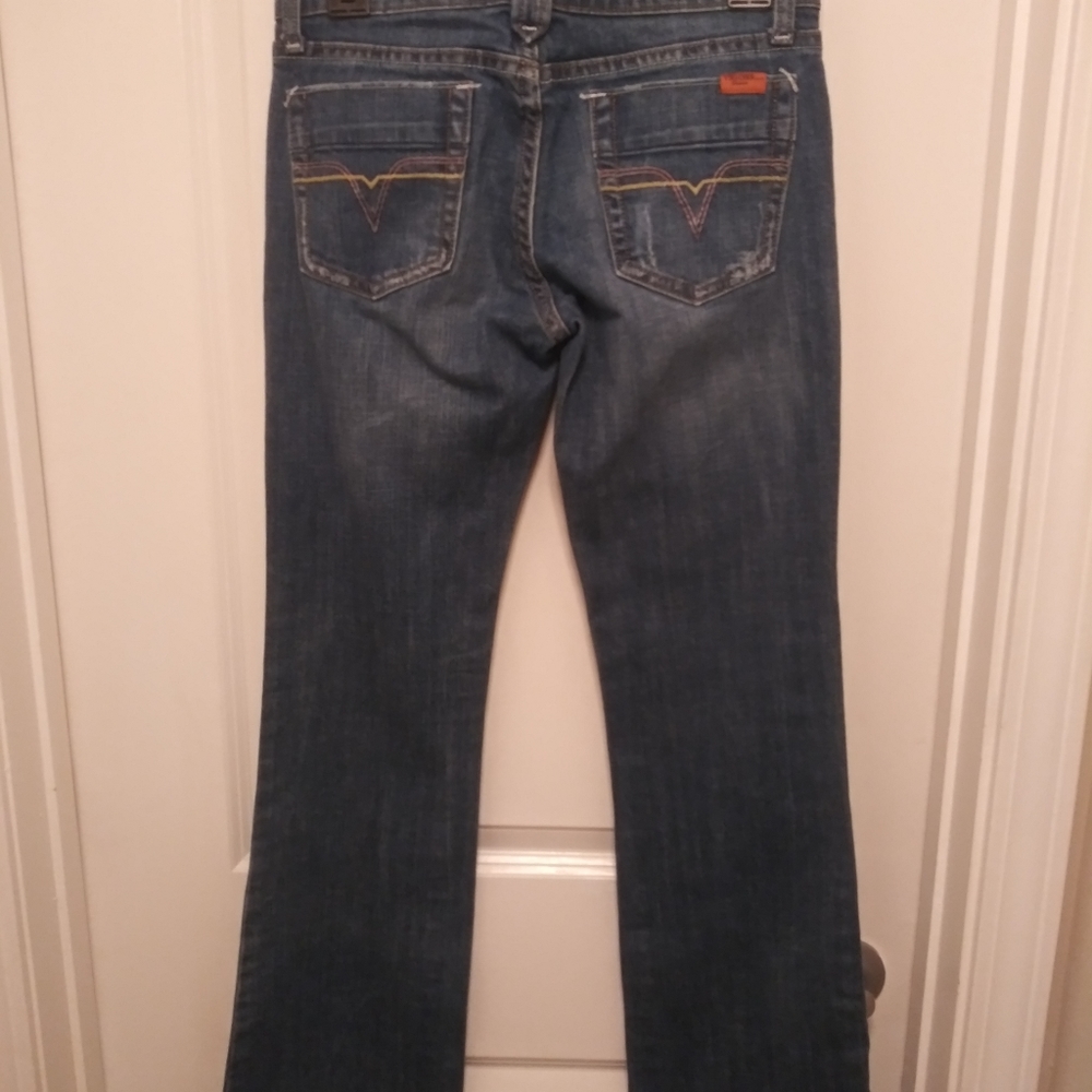 Jeans - Picture 2 of 2